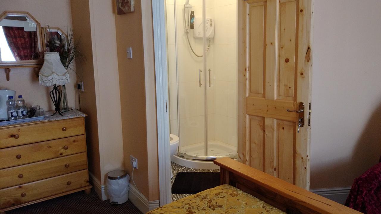 뉴 로스 Inishross House B&B 외부 사진